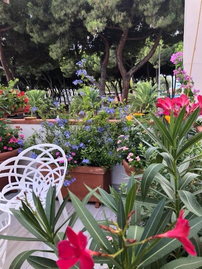 Brezza Marina Bed & Breakfast